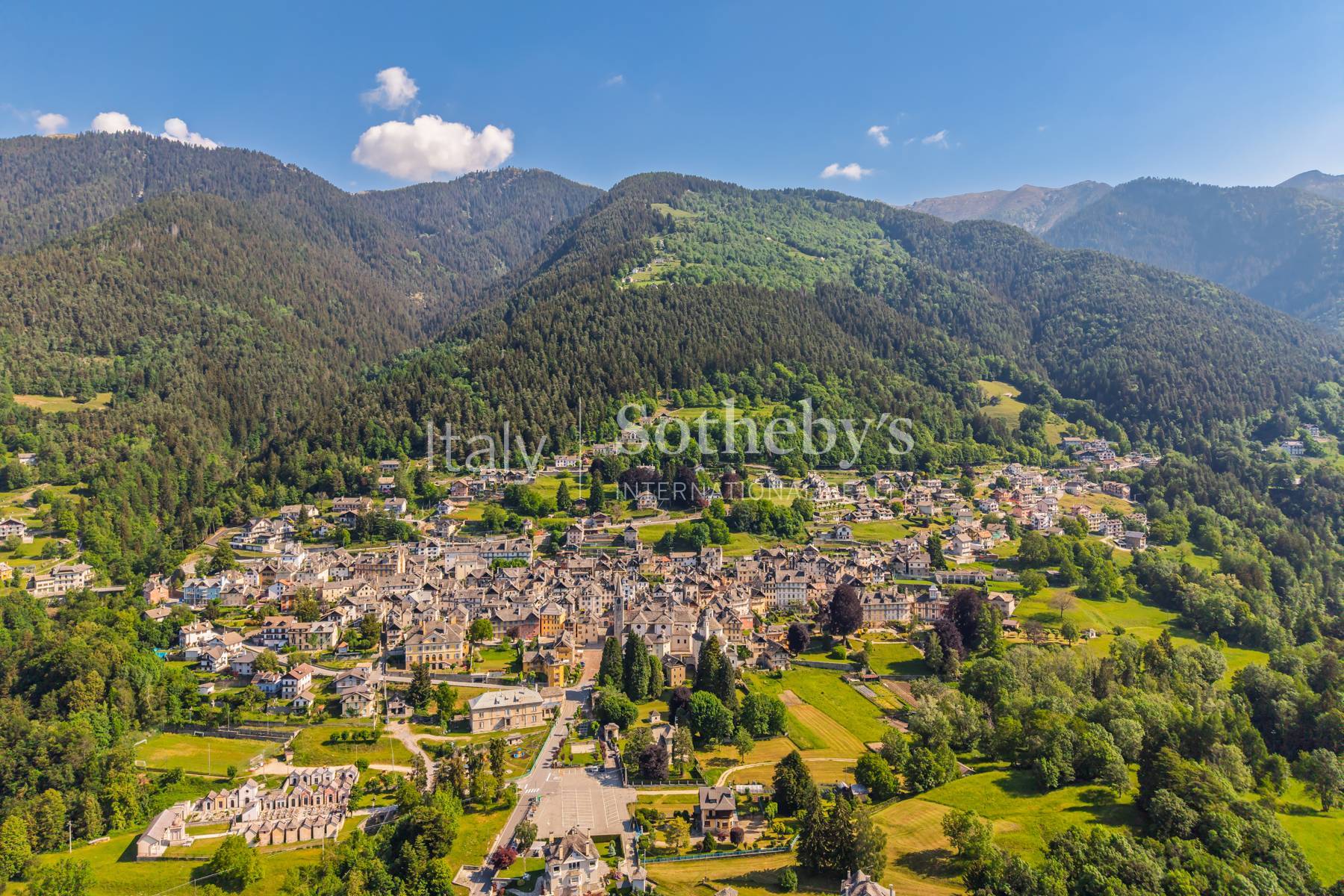  Elegant historic residence just a few kilometres from Switzerland - 物件實景