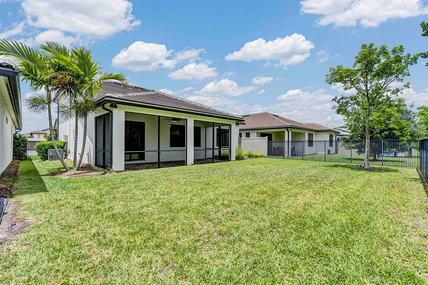 Lake Worth, Florida, 33467, United States, 5 Bedrooms Bedrooms, ,3 BathroomsBathrooms,Residential,For Sale,2048468