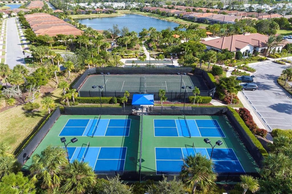 Nokomis, Florida, 34275, United States, 2 Bedrooms Bedrooms, ,2 BathroomsBathrooms,Residential,For Sale,1917205