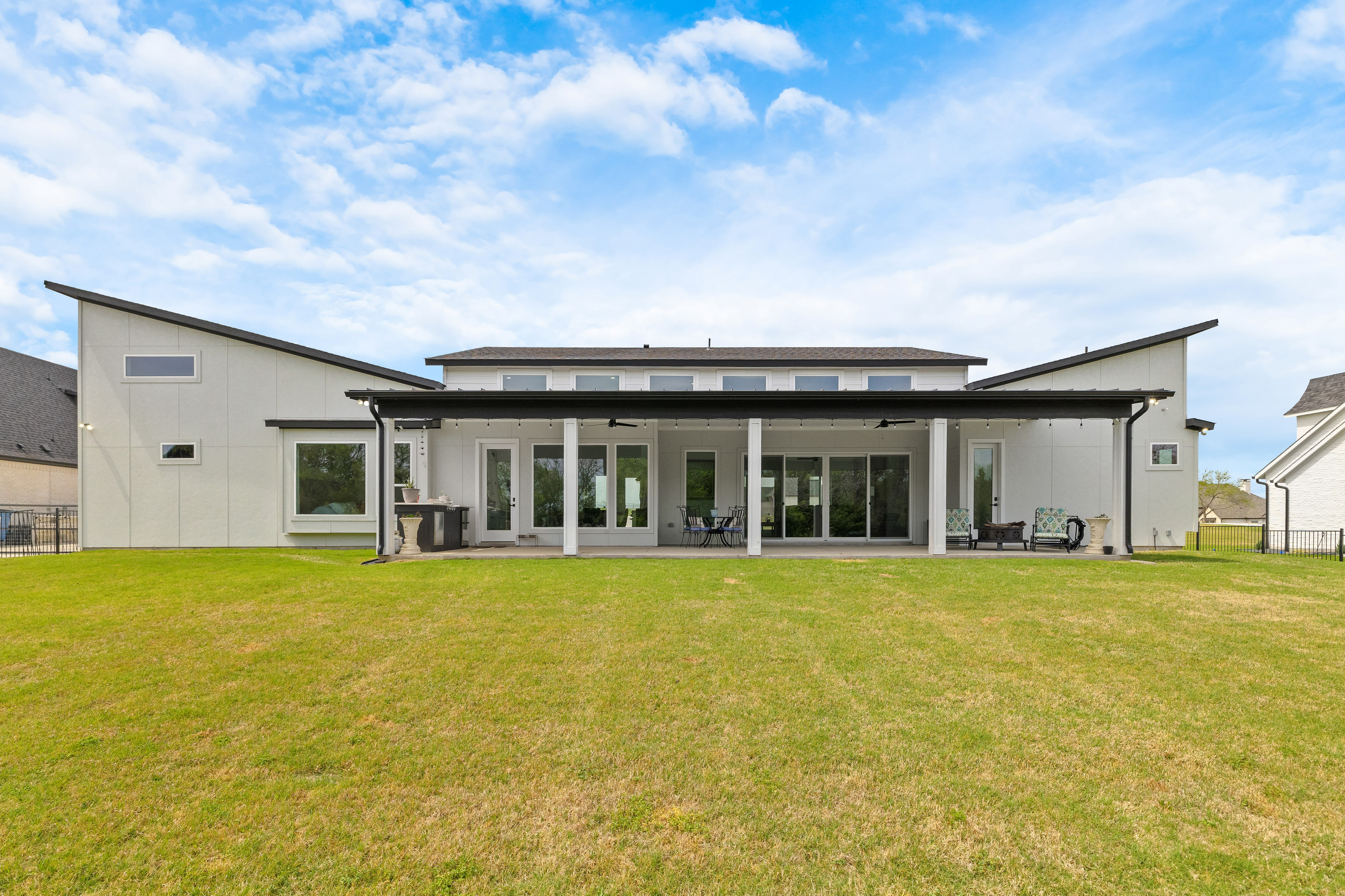  313 Ryker Lane, Gunter, TX, 75058 - 物件實景