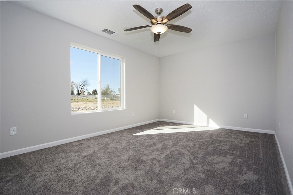 Hesperia, California, 92345, United States, 4 Bedrooms Bedrooms, ,3 BathroomsBathrooms,Residential,For Sale,1877164