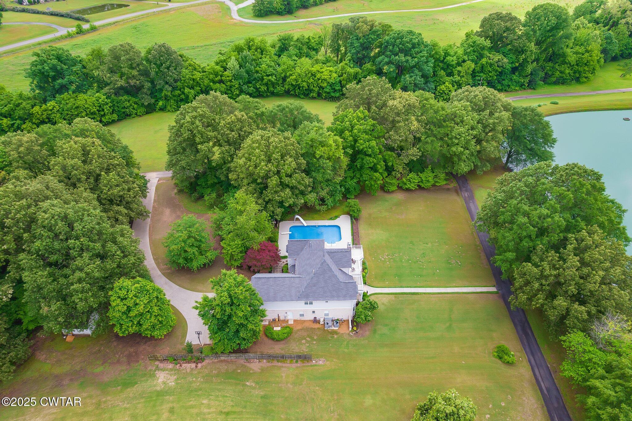 Humboldt, Tennessee, 38343, United States, 4 Bedrooms Bedrooms, ,5 BathroomsBathrooms,Residential,For Sale,1818356