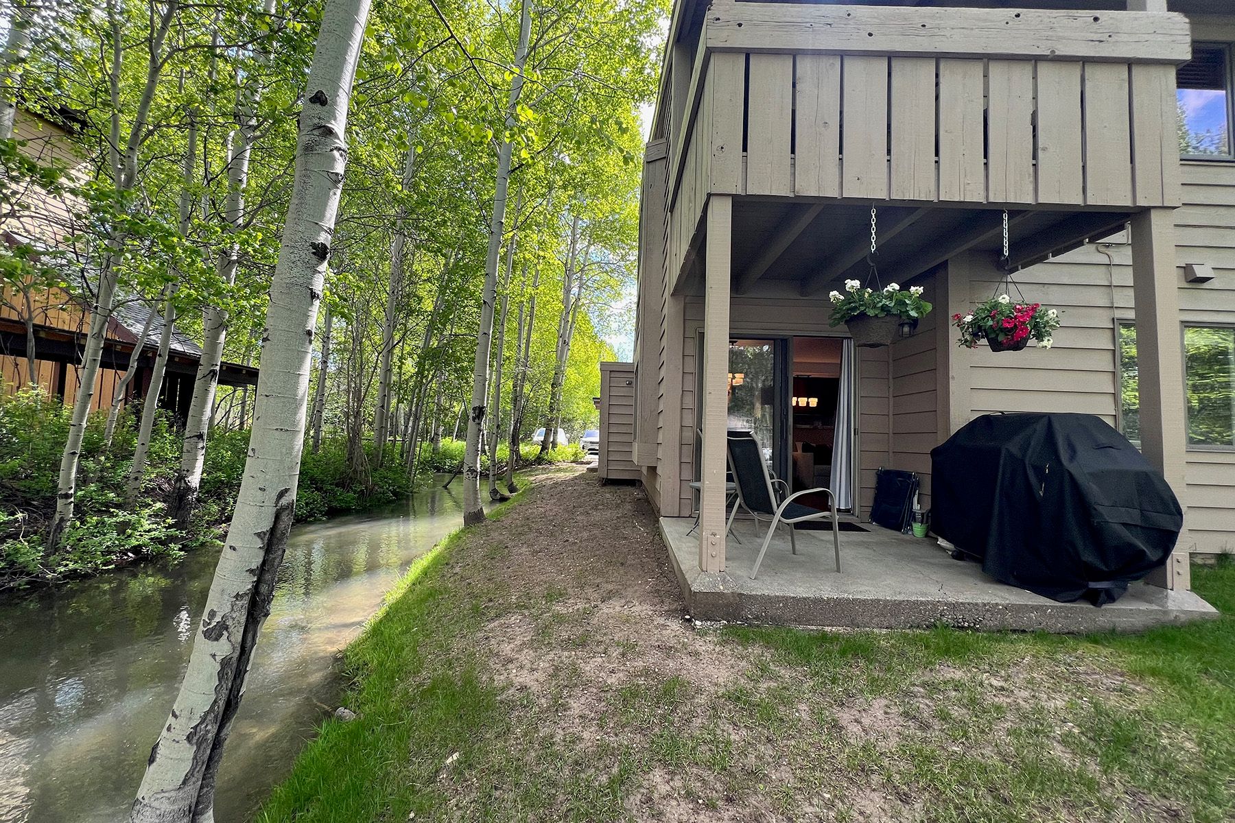  3425 N Teton Drive - 物件實景