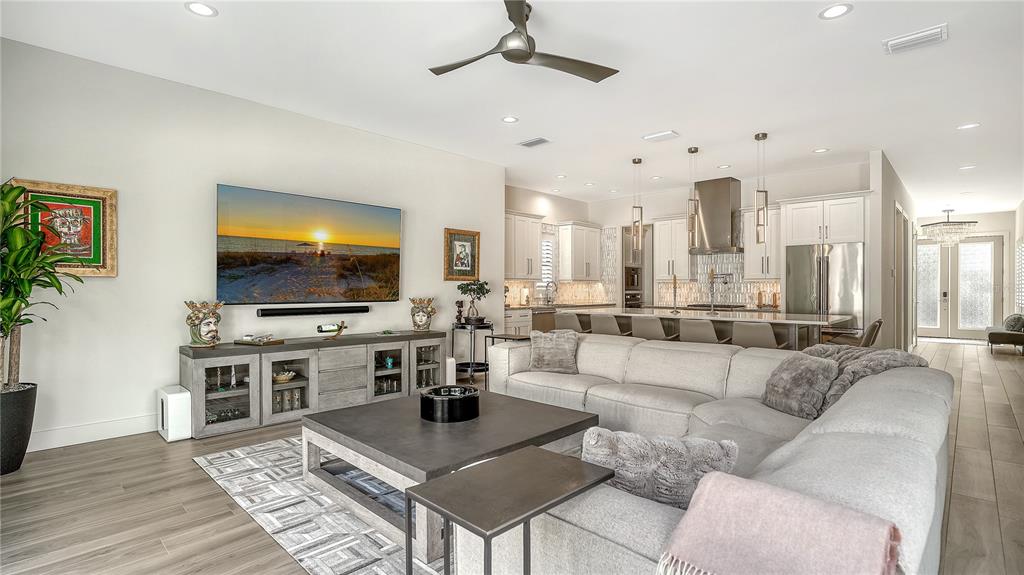 Sarasota, Florida, 34236, United States, 4 Bedrooms Bedrooms, ,4 BathroomsBathrooms,Residential,For Sale,2000414