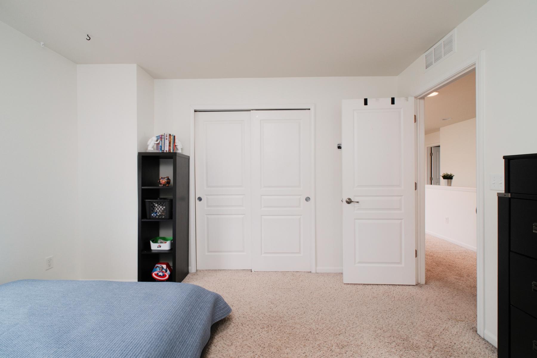  Lyon Township - 物件實景