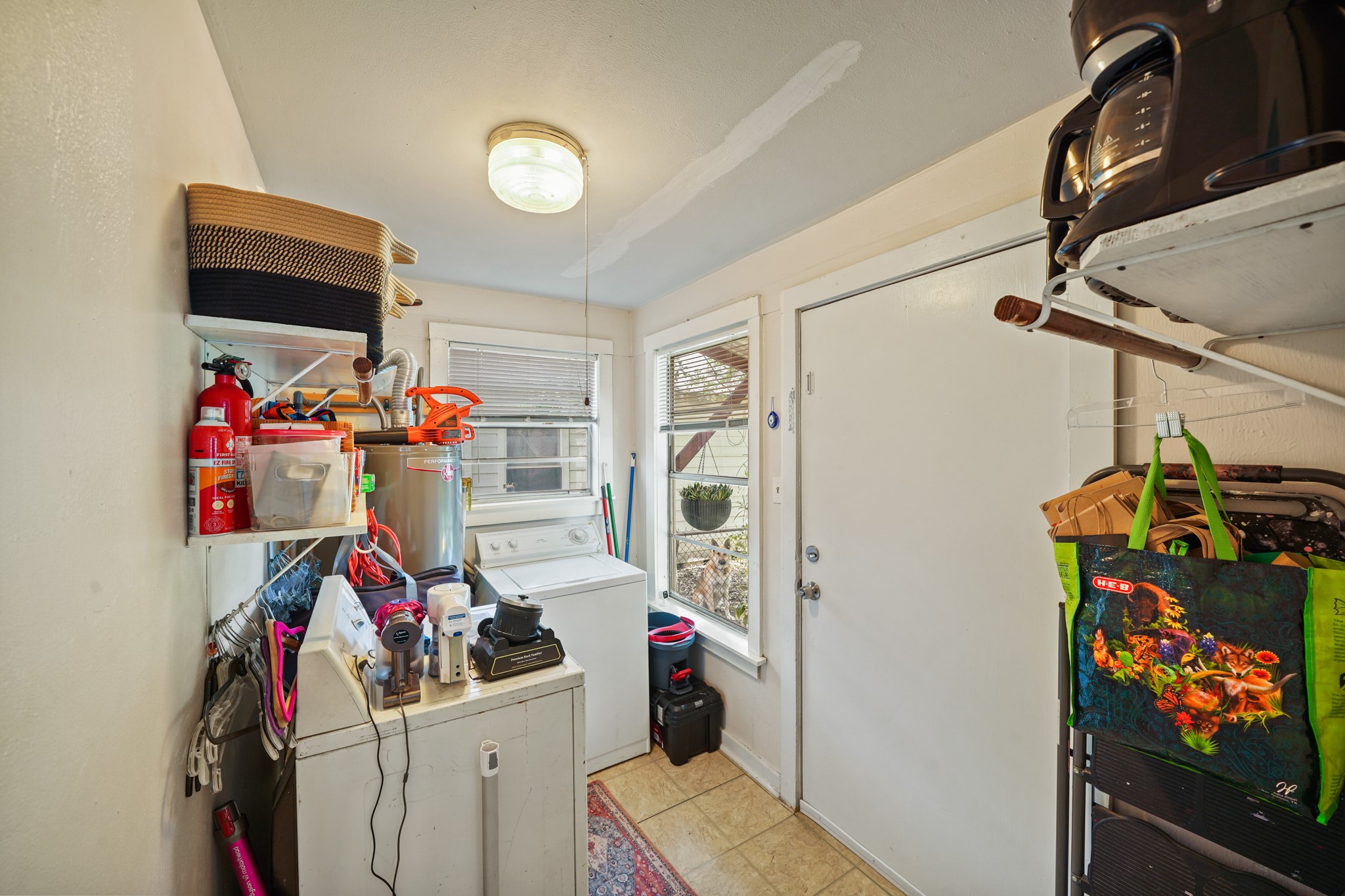 Houston, Texas, 77008, United States, 2 Bedrooms Bedrooms, ,1 BathroomBathrooms,Residential,For Sale,1868340