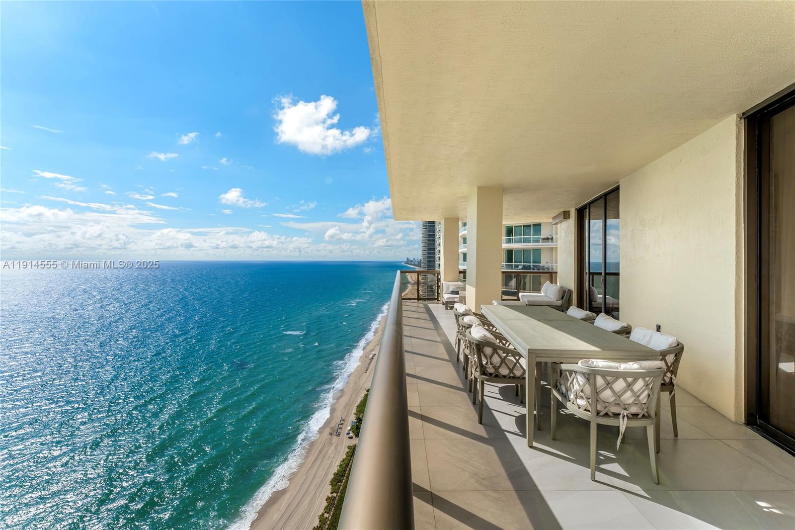 Sunny Isles Beach, Florida, 33160, United States, 6 Bedrooms Bedrooms, ,7 BathroomsBathrooms,Residential,For Sale,1993473