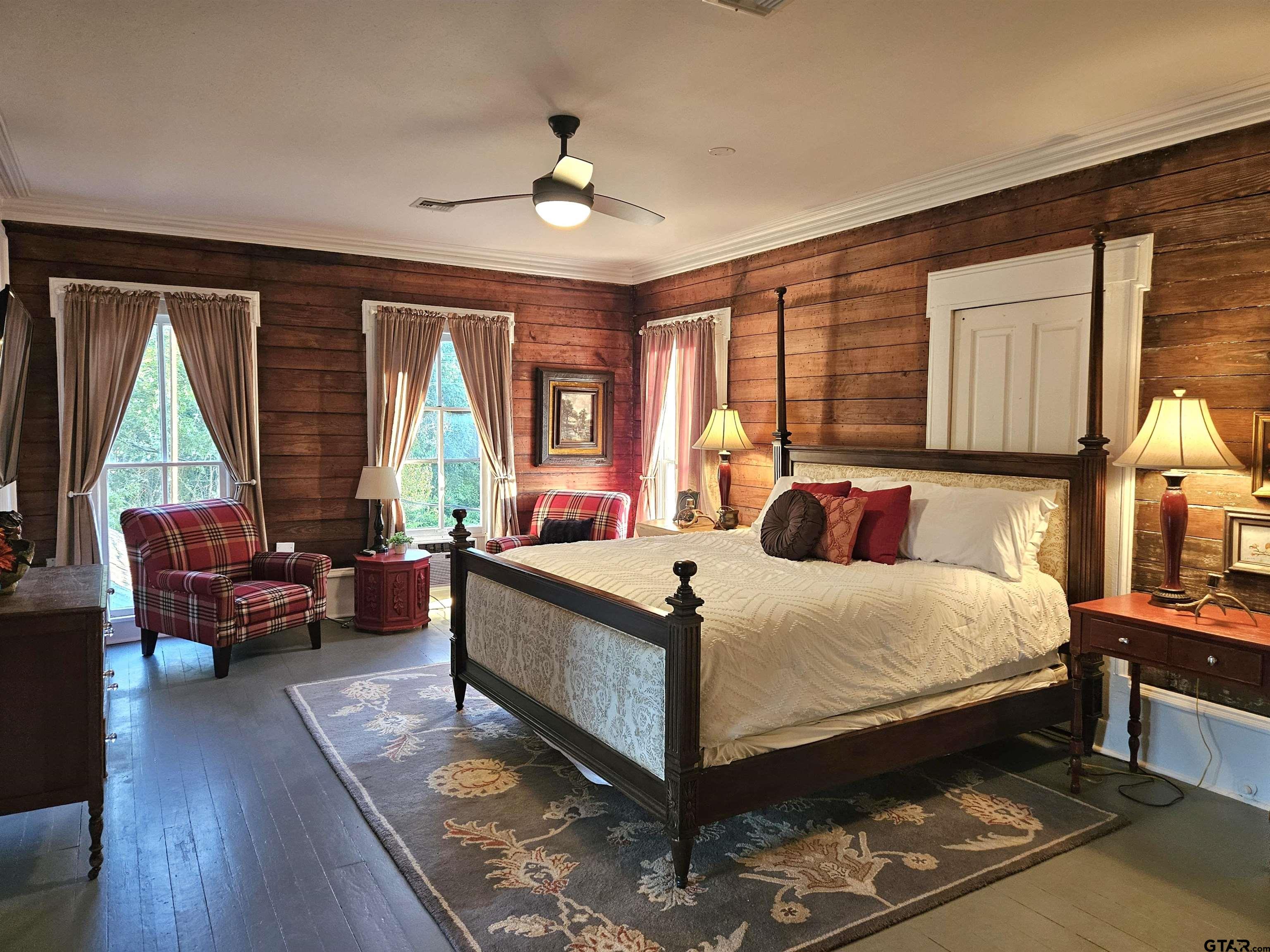 Jacksonville, Texas, 75766, United States, 5 Bedrooms Bedrooms, ,4 BathroomsBathrooms,Residential,For Sale,2000635