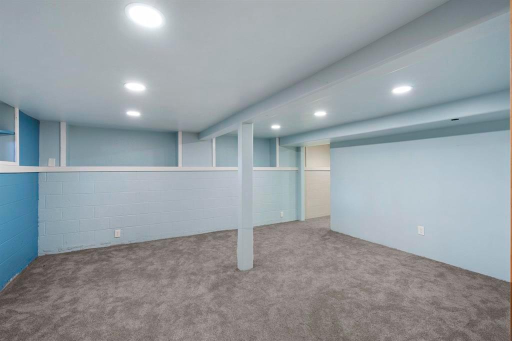 Durango, Colorado, 81301, United States, 3 Bedrooms Bedrooms, ,2 BathroomsBathrooms,Residential,For Sale,1947970