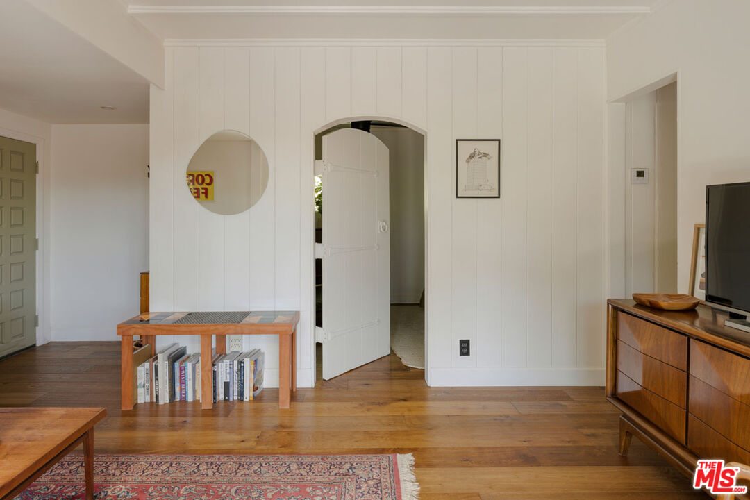 Los Angeles, California, 90065, United States, 1 Bedroom Bedrooms, ,1 BathroomBathrooms,Residential,For Sale,1898467