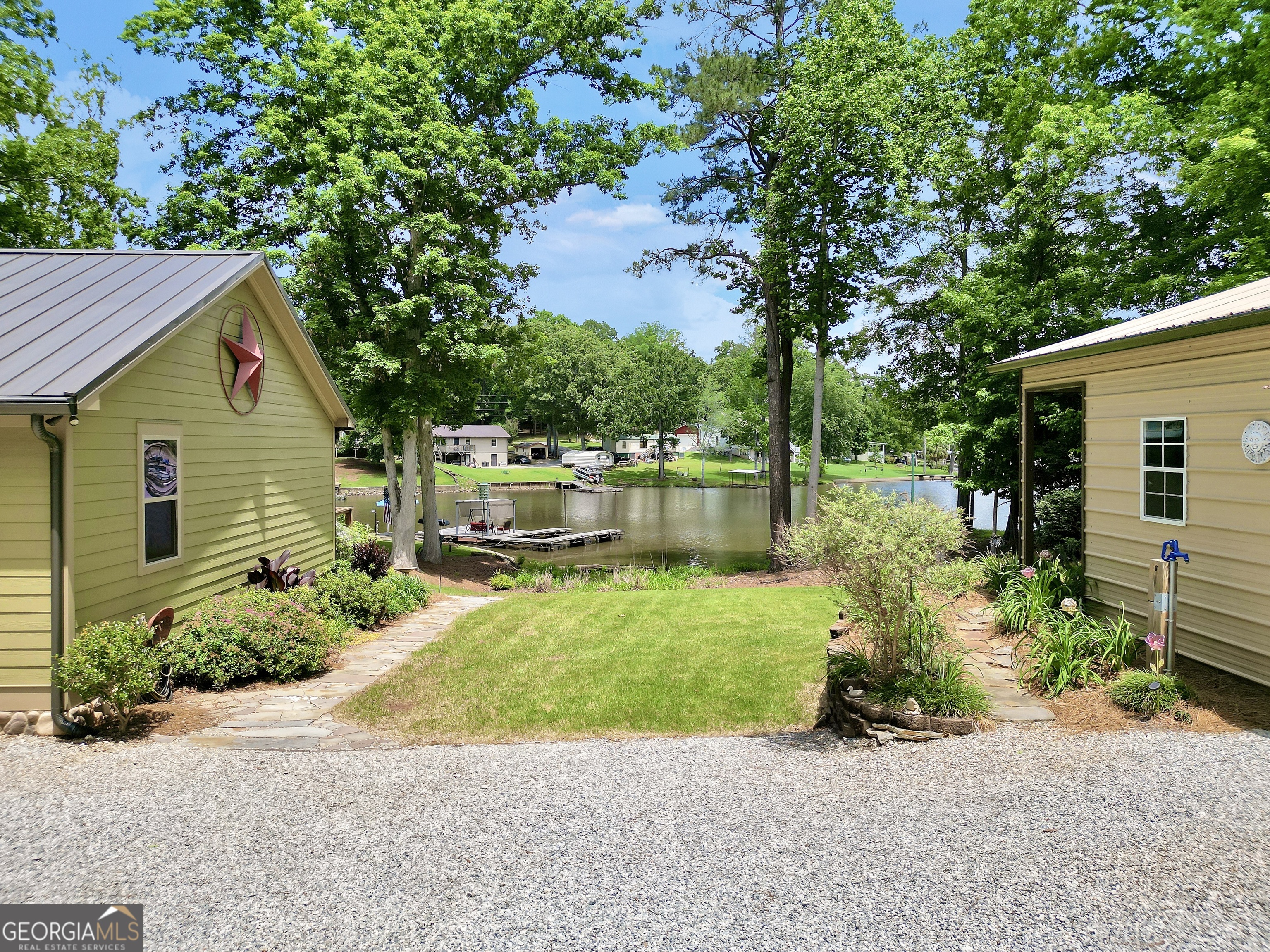 Jackson, Georgia, 30233, United States, 4 Bedrooms Bedrooms, ,2 BathroomsBathrooms,Residential,For Sale,1942130
