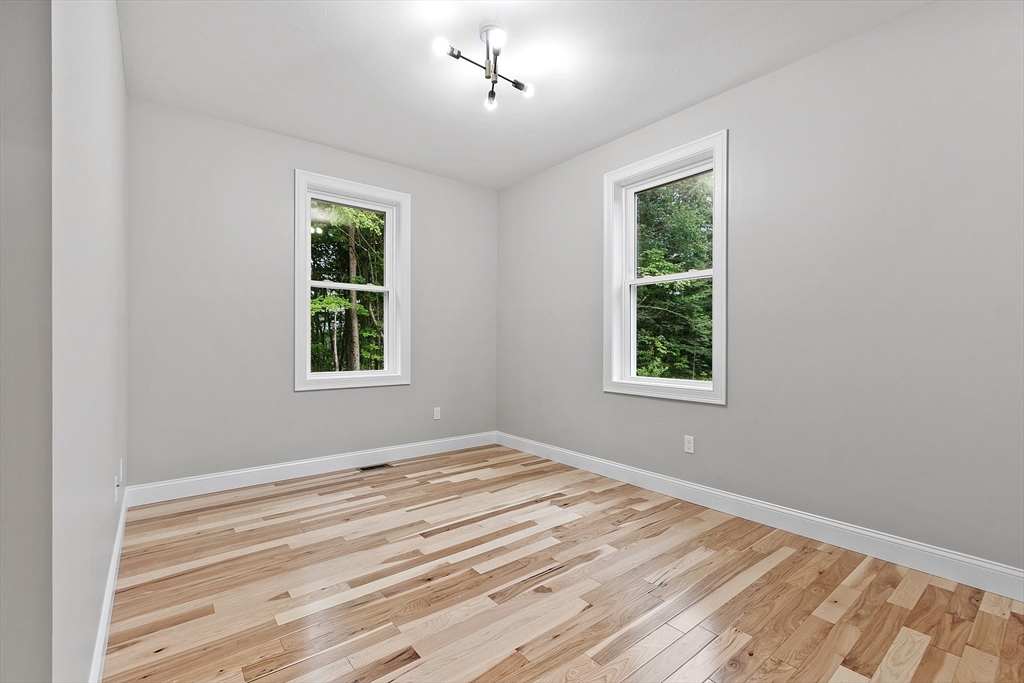 Westminster, Massachusetts, 01473, United States, 4 Bedrooms Bedrooms, ,4 BathroomsBathrooms,Residential,For Sale,1828170