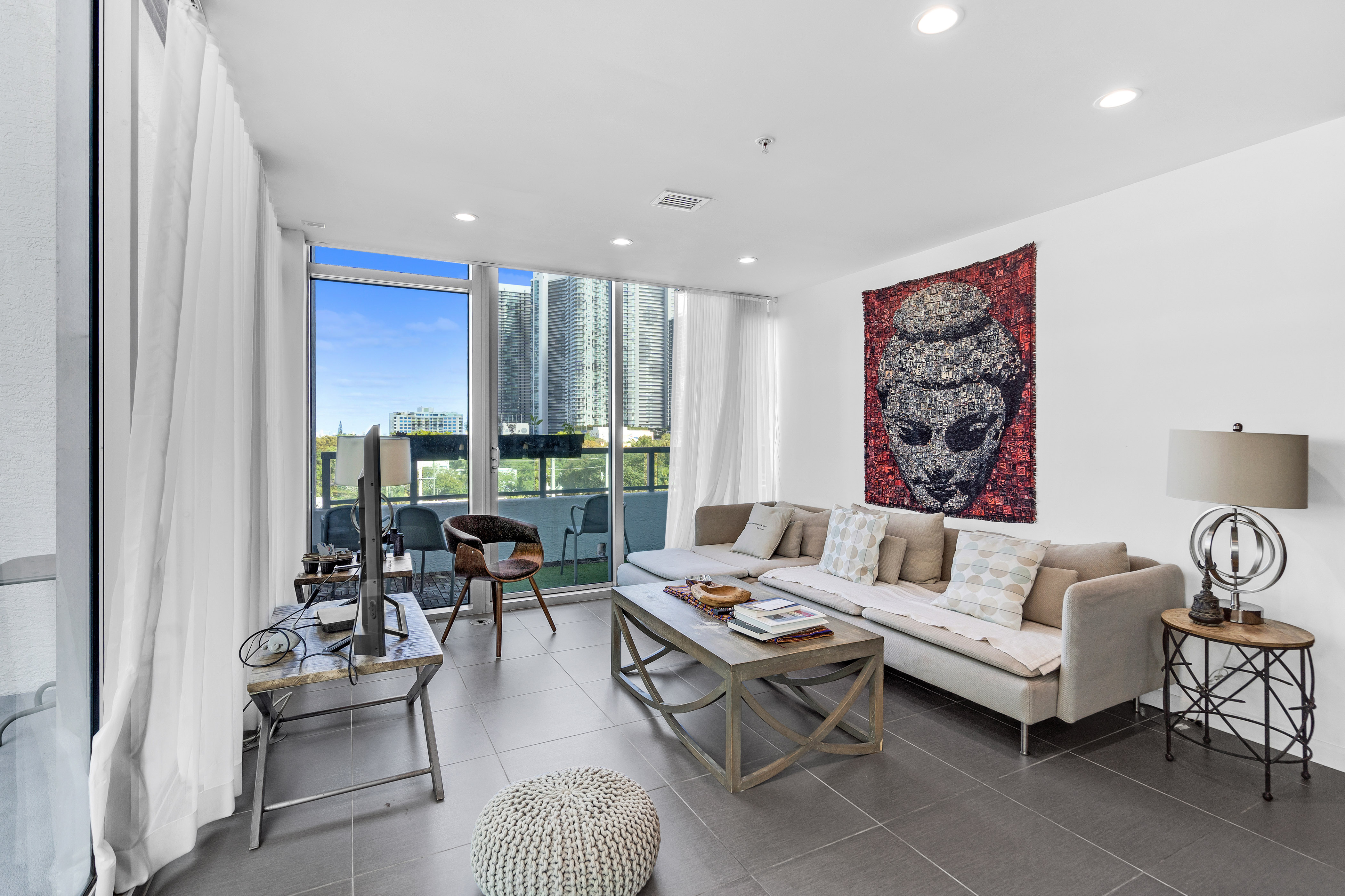  3301 NE 1st Ave, Miami, FL, 33137 - 物件實景