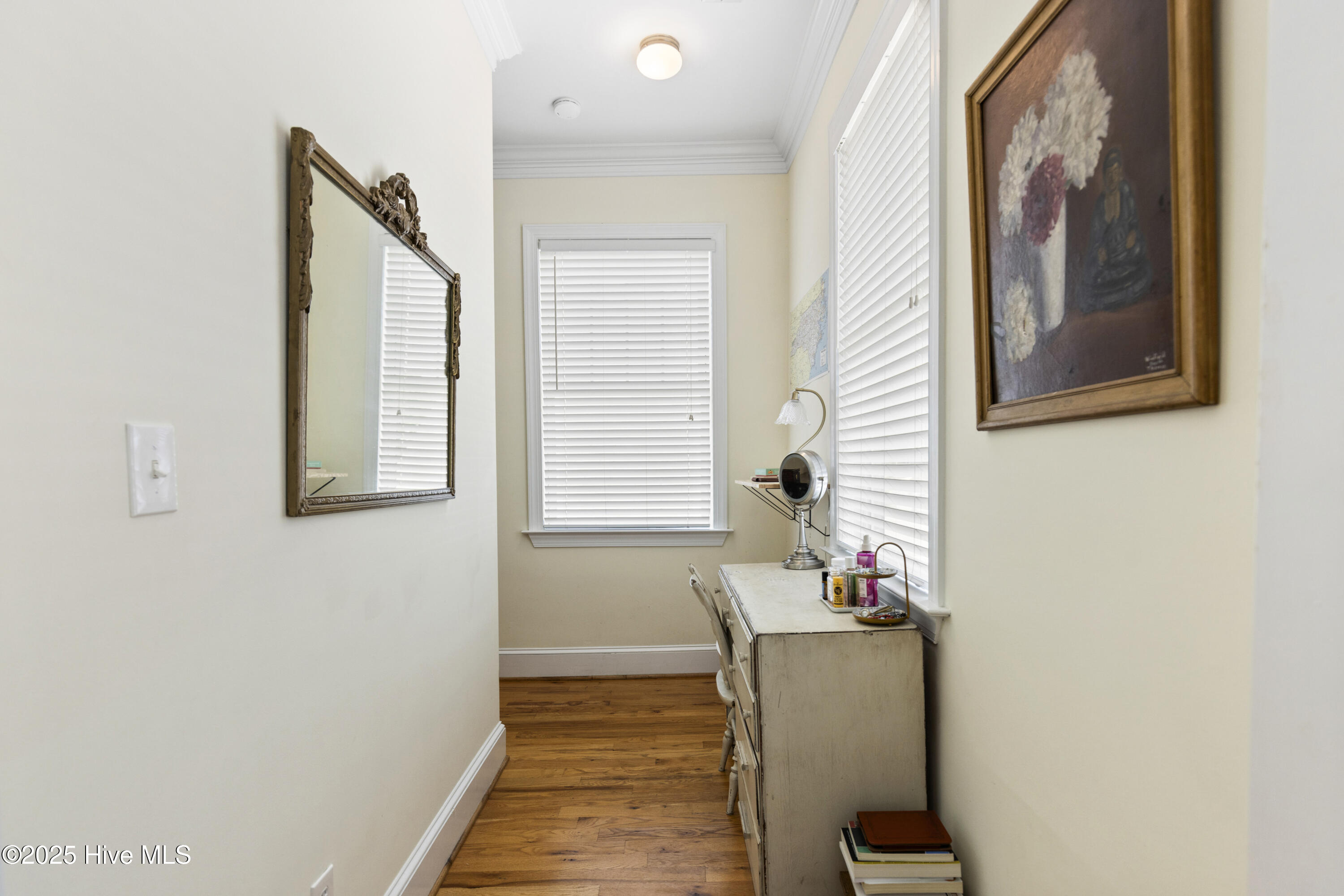 Wilmington, North Carolina, 28401, United States, 4 Bedrooms Bedrooms, ,3 BathroomsBathrooms,Residential,For Sale,1882857