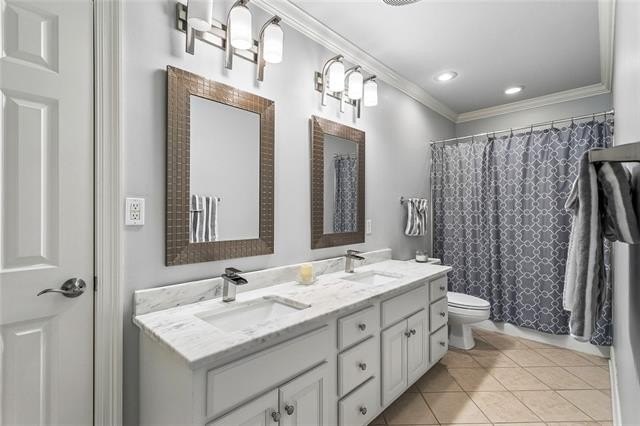 Mandeville, Louisiana, 70471, United States, 5 Bedrooms Bedrooms, ,6 BathroomsBathrooms,Residential,For Sale,2025079