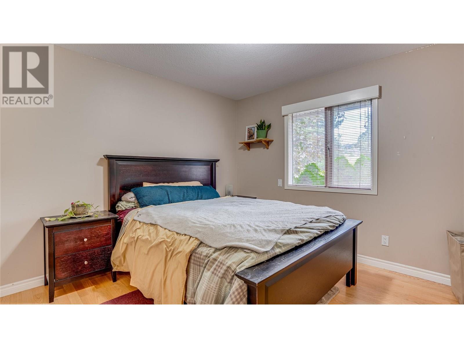 VERNON, British Columbia, V1B 2W8, CA, 5 Bedrooms Bedrooms, ,3 BathroomsBathrooms,Residential,For Sale,1901364