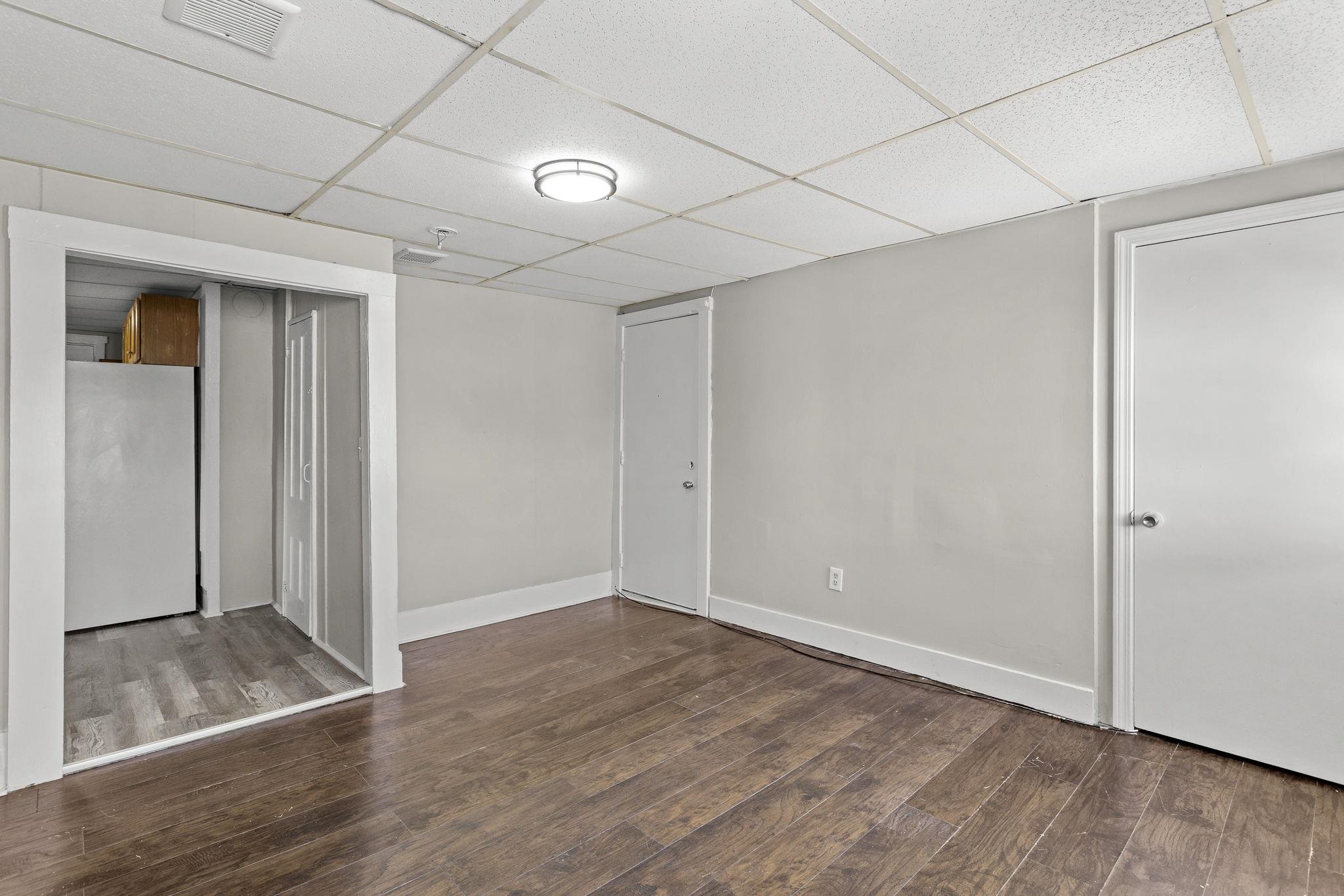 Manchester, New Hampshire, 03103, United States, ,Residential,For Sale,1981935