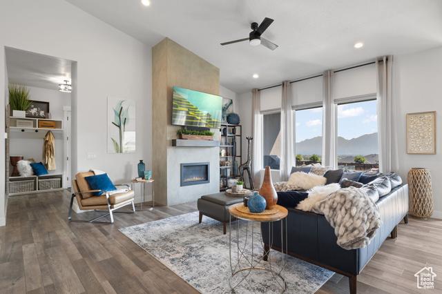 Herriman, Utah, 84096, United States, 3 Bedrooms Bedrooms, ,3 BathroomsBathrooms,Residential,For Sale,1984450