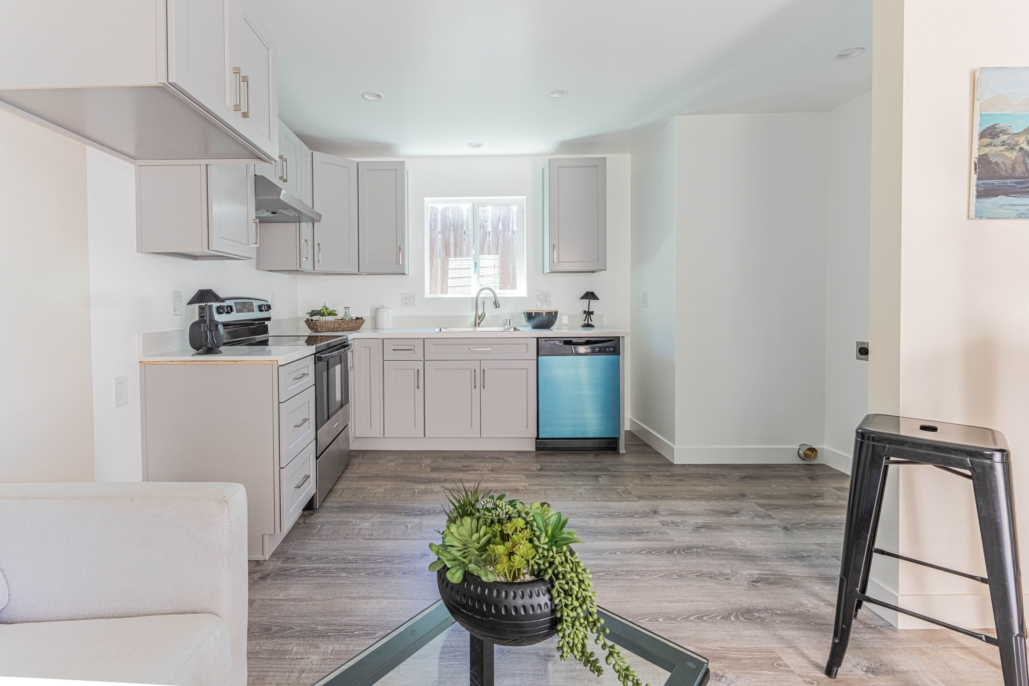  1484 Sonoma Avenue - 物件實景