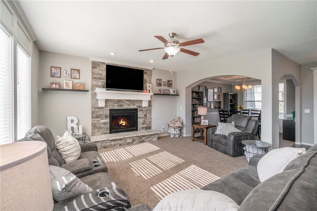 Olathe, Kansas, 66061, United States, 5 Bedrooms Bedrooms, ,5 BathroomsBathrooms,Residential,For Sale,1969307