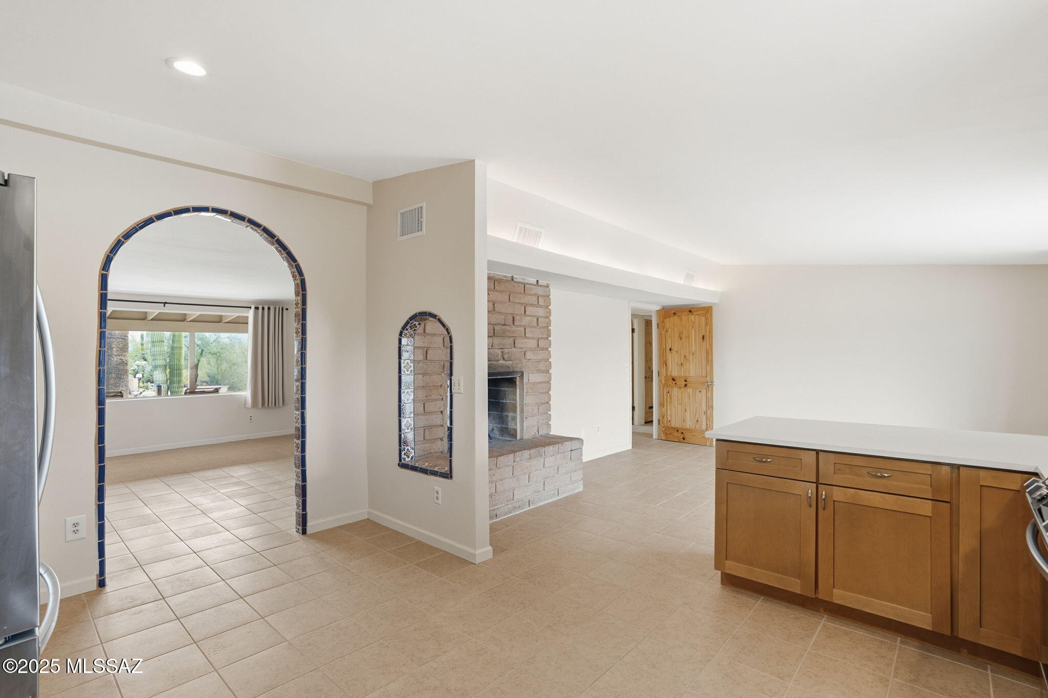 Tucson, Arizona, 85745, United States, 3 Bedrooms Bedrooms, ,3 BathroomsBathrooms,Residential,For Sale,1997512