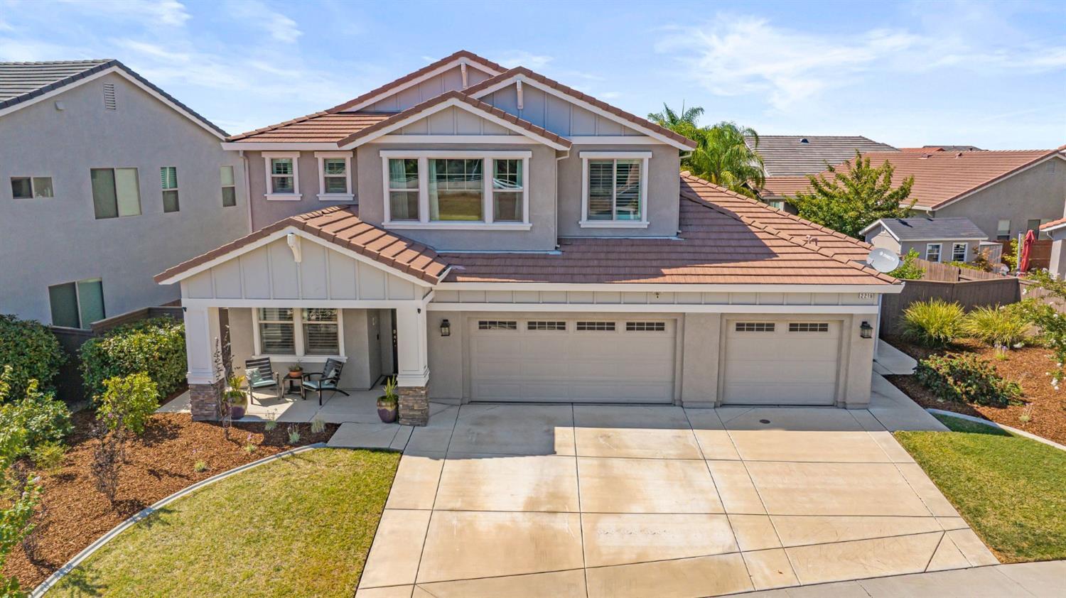 Roseville, California, 95747, United States, 5 Bedrooms Bedrooms, ,5 BathroomsBathrooms,Residential,For Sale,1943893