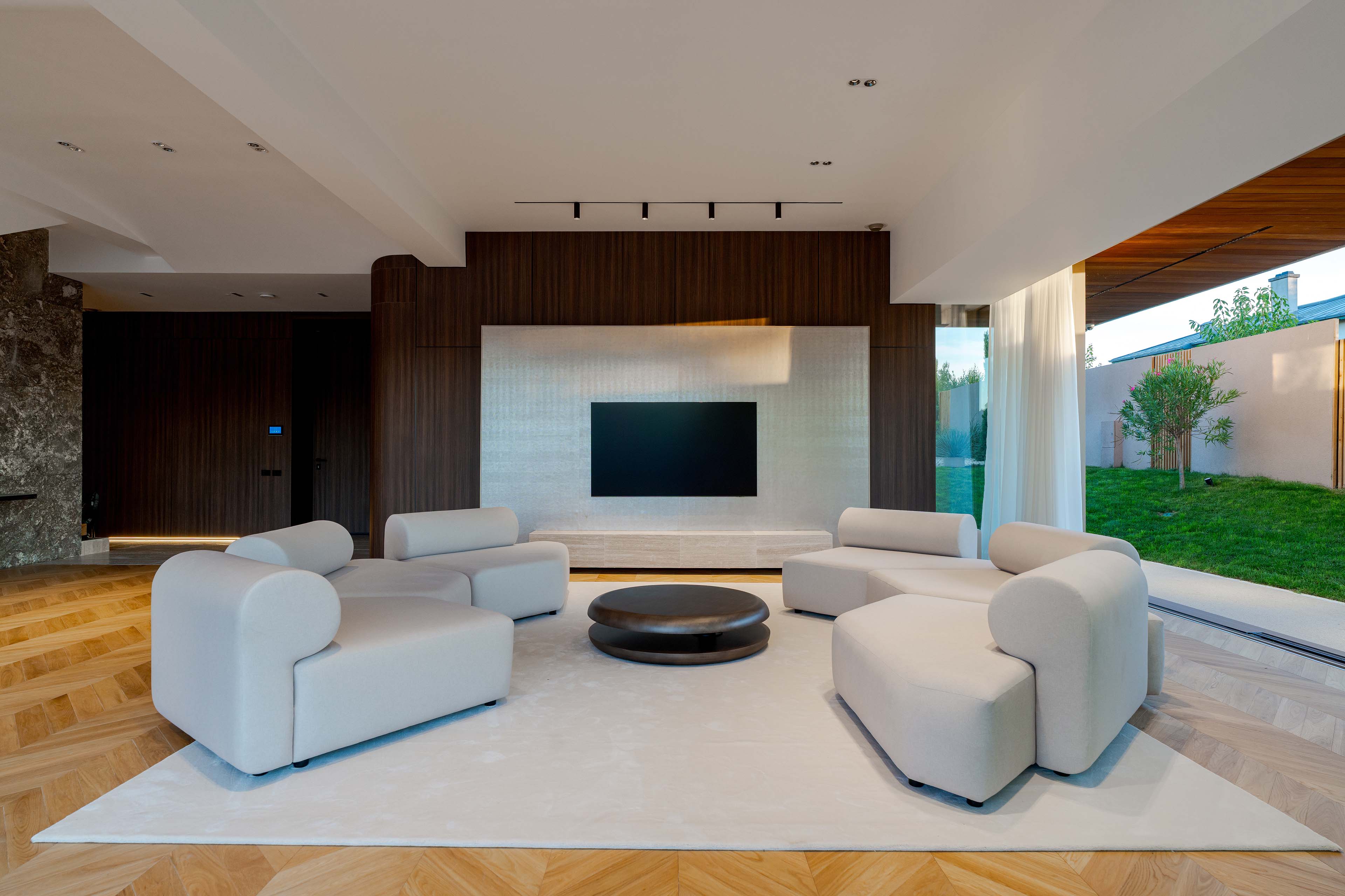  Unique Lakeside Villa on Snagov Lake, Romania - 物件實景