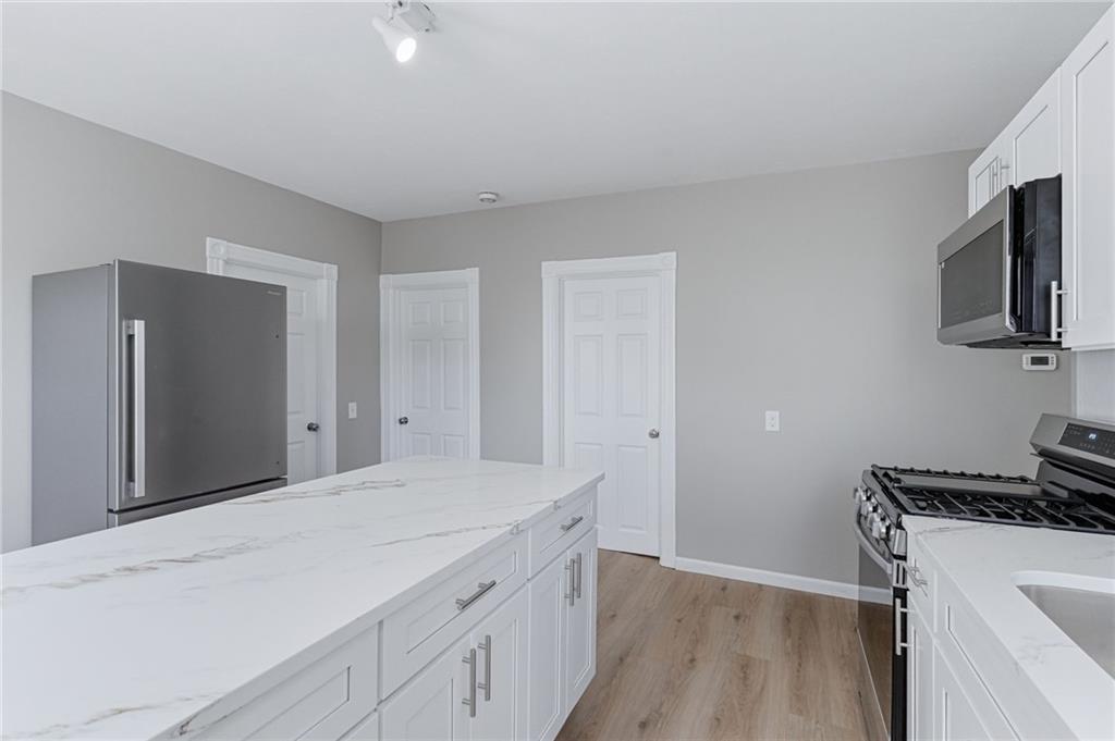 Pawtucket, Rhode Island, 02860, United States, 8 Bedrooms Bedrooms, ,3 BathroomsBathrooms,Residential,For Sale,2048506