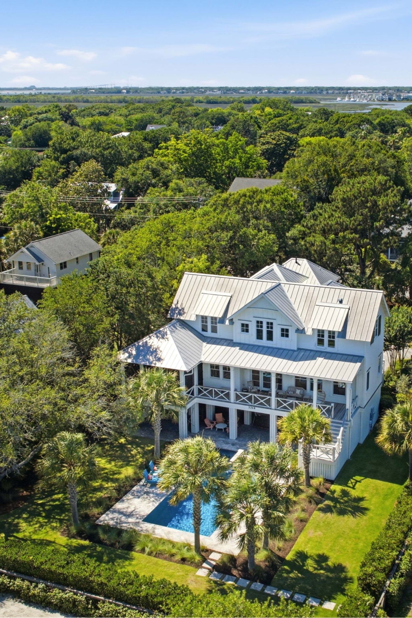  Second-Row Coastal Retreat with Private Pool & Spa - 物件實景