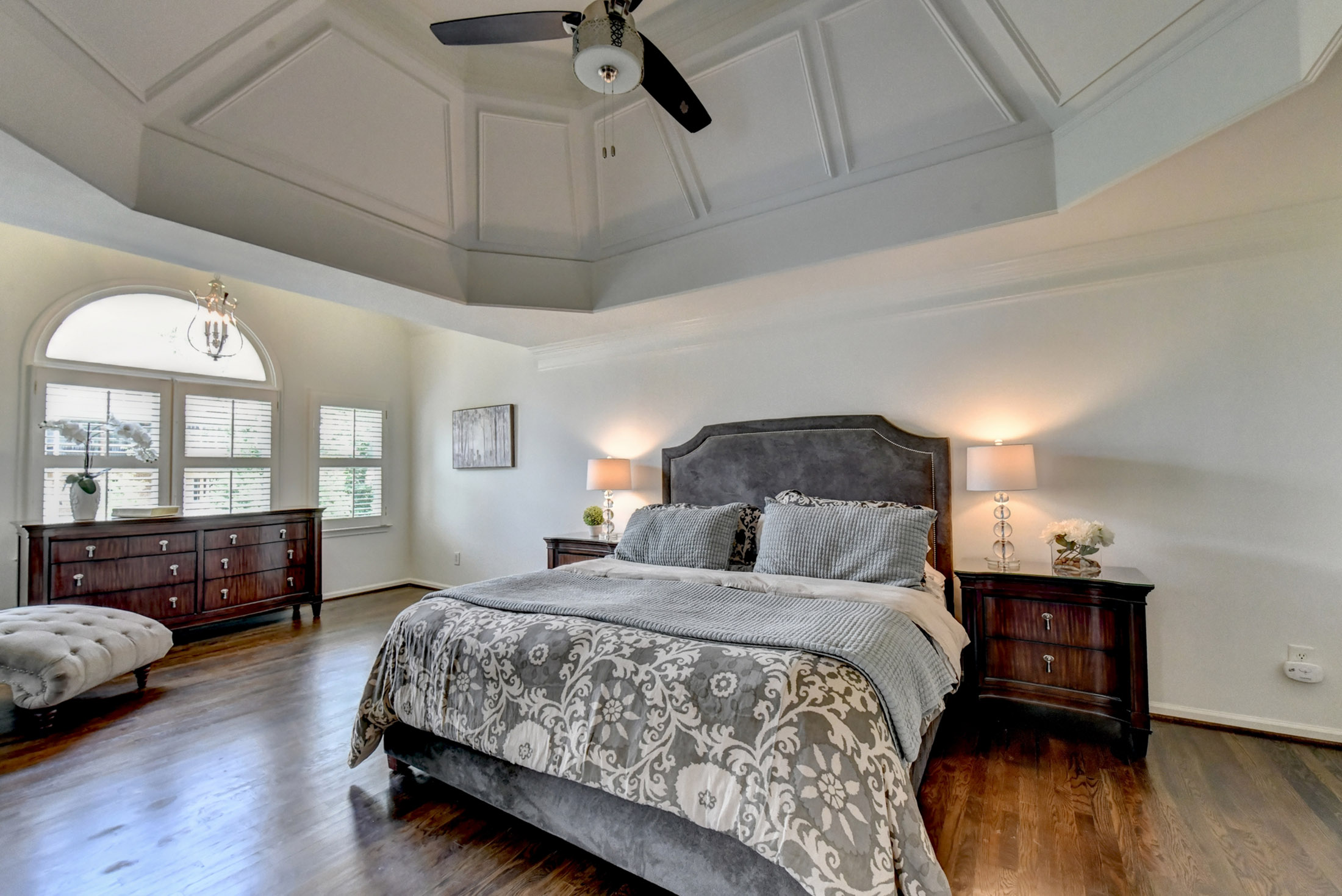  Stunning, Fully Renovated Glen Abbey Home Nestled in the Heart of Alpharetta - 物件實景