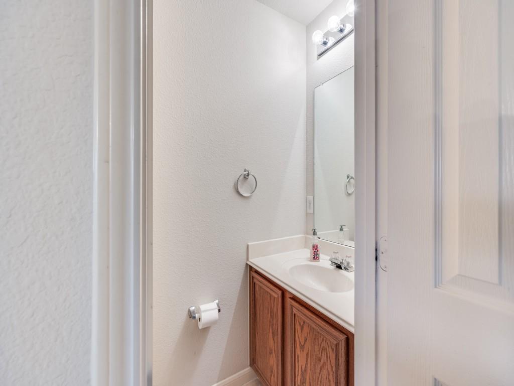 The Colony, Texas, 75056, United States, 4 Bedrooms Bedrooms, ,3 BathroomsBathrooms,Residential,For Sale,1984609