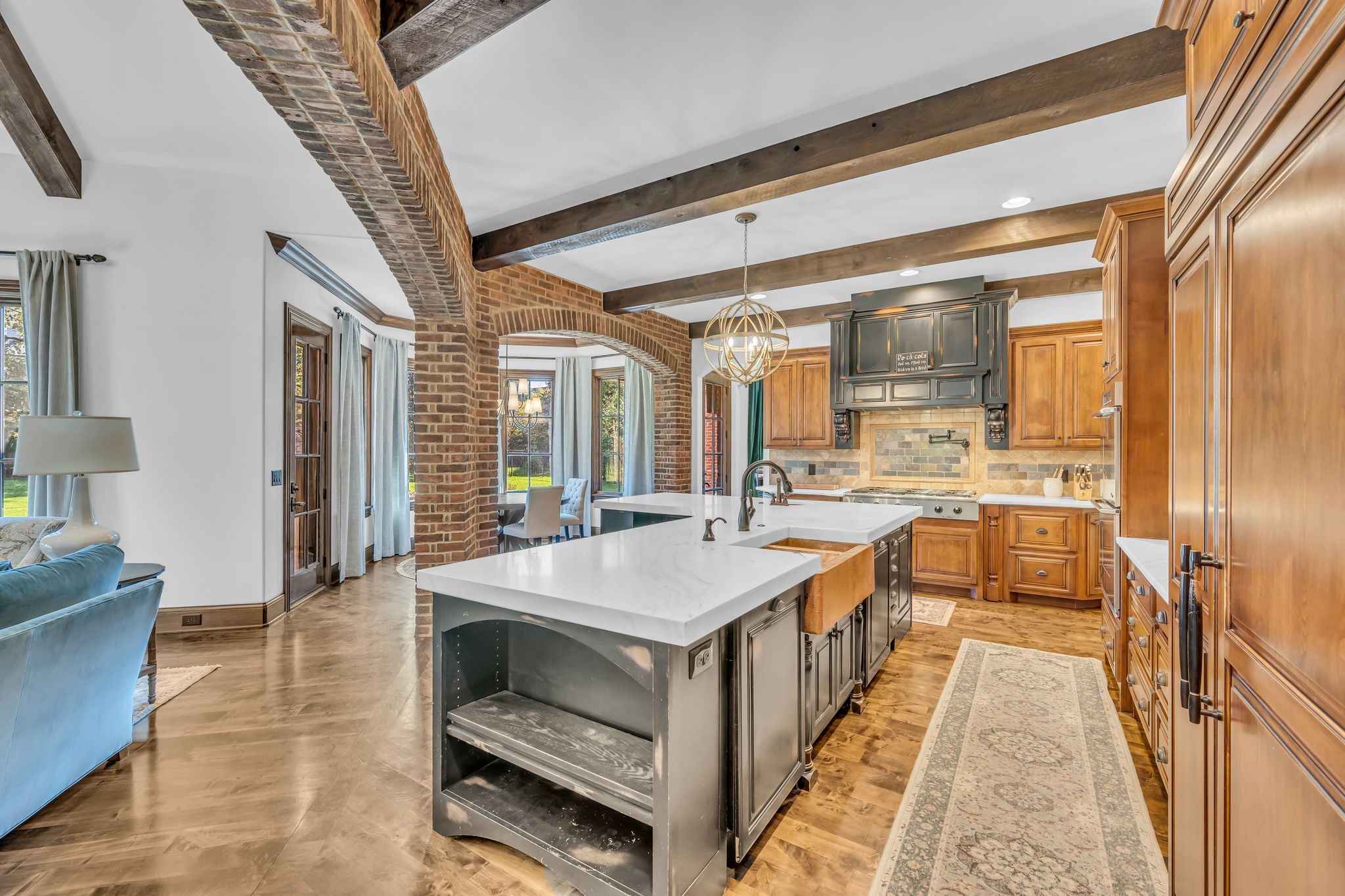 Brentwood, Tennessee, 37027, United States, 5 Bedrooms Bedrooms, ,7 BathroomsBathrooms,Residential,For Sale,2002068