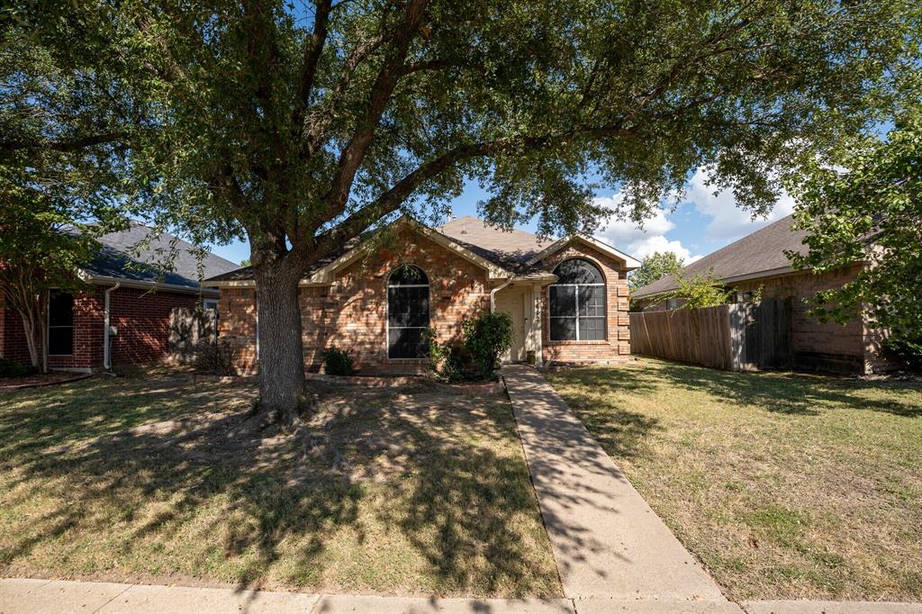 Dallas, Texas, 75227, United States, ,Residential,For Sale,1999853