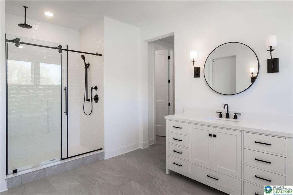 Bethlehem, Pennsylvania, 18017, United States, 6 Bedrooms Bedrooms, ,6 BathroomsBathrooms,Residential,For Sale,1975535