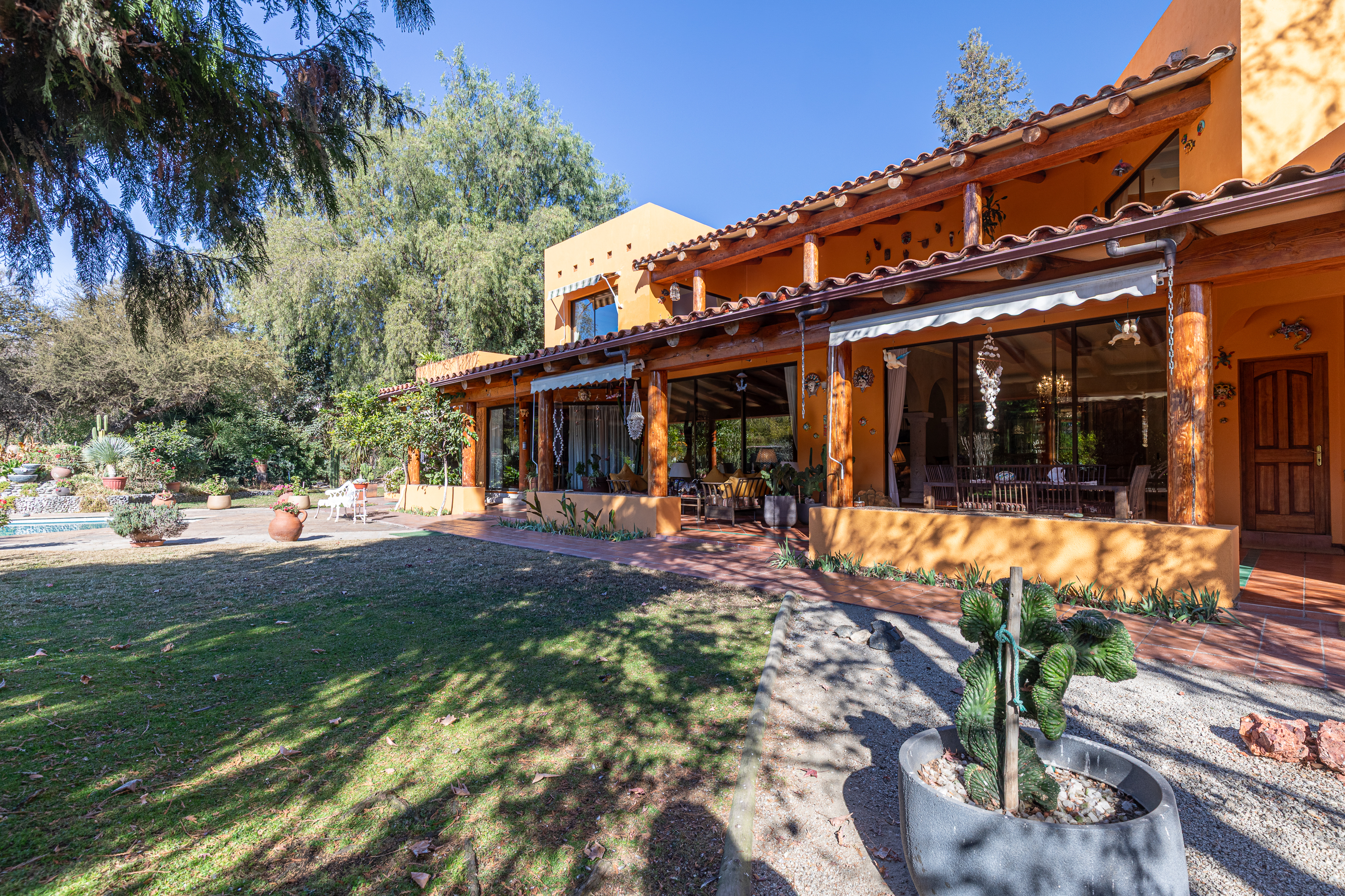  Santa Fe style House for Sale in Las Brisas Gated Community - 物件實景