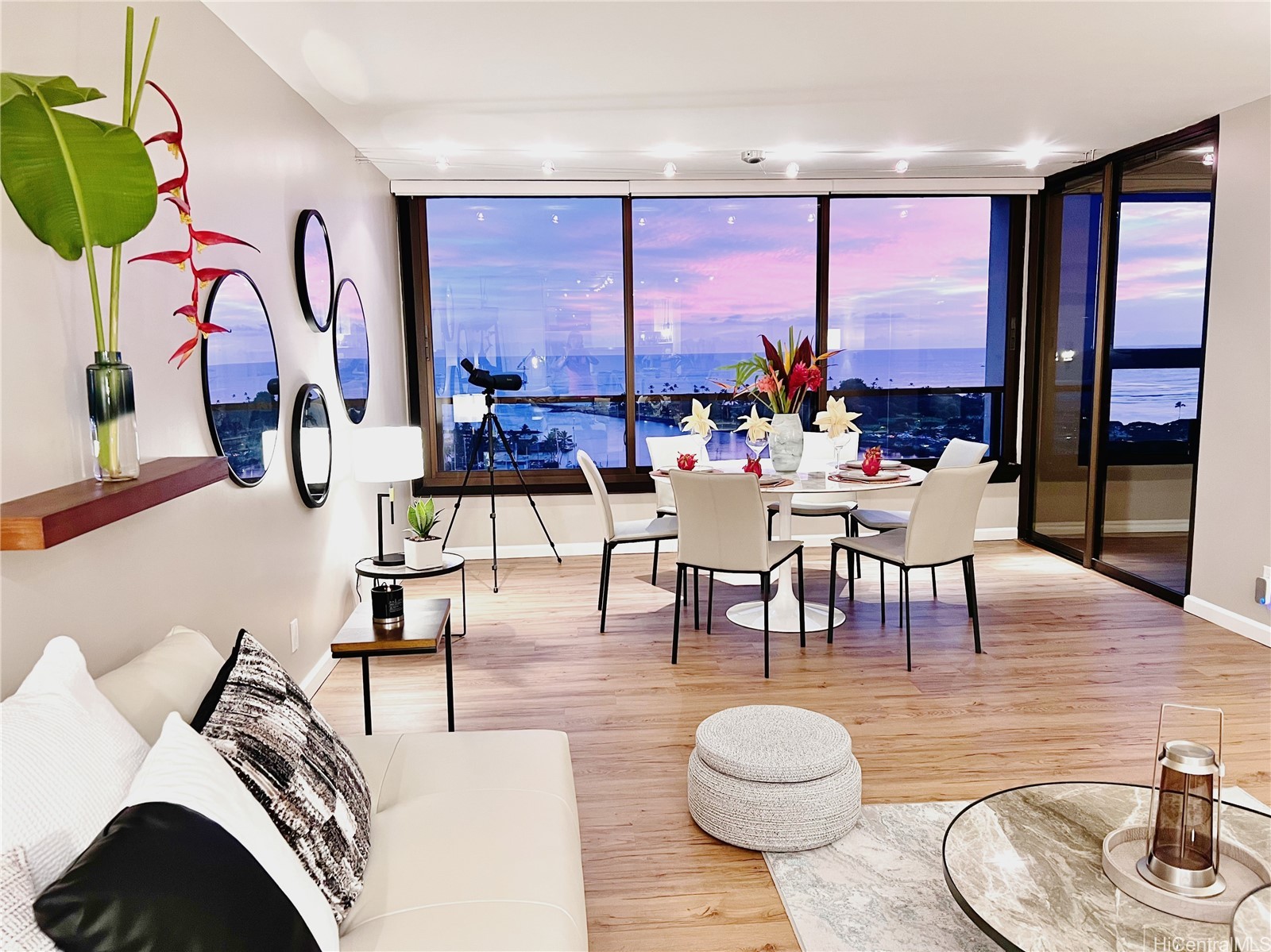 Honolulu, Hawaii, 96815, United States, 1 Bedroom Bedrooms, ,1 BathroomBathrooms,Residential,For Sale,1940342