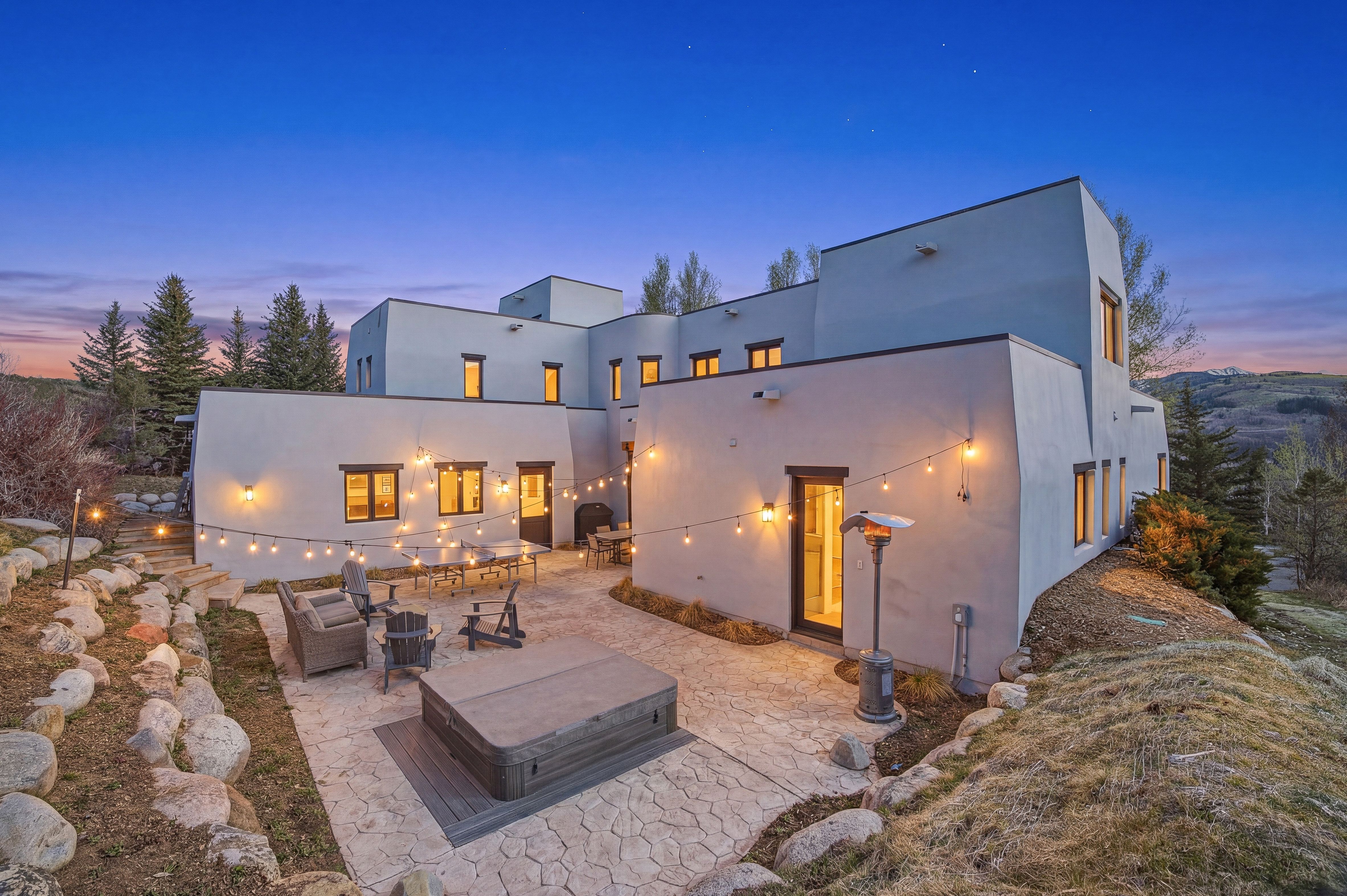  Contemporary Mountain Living - 物件實景