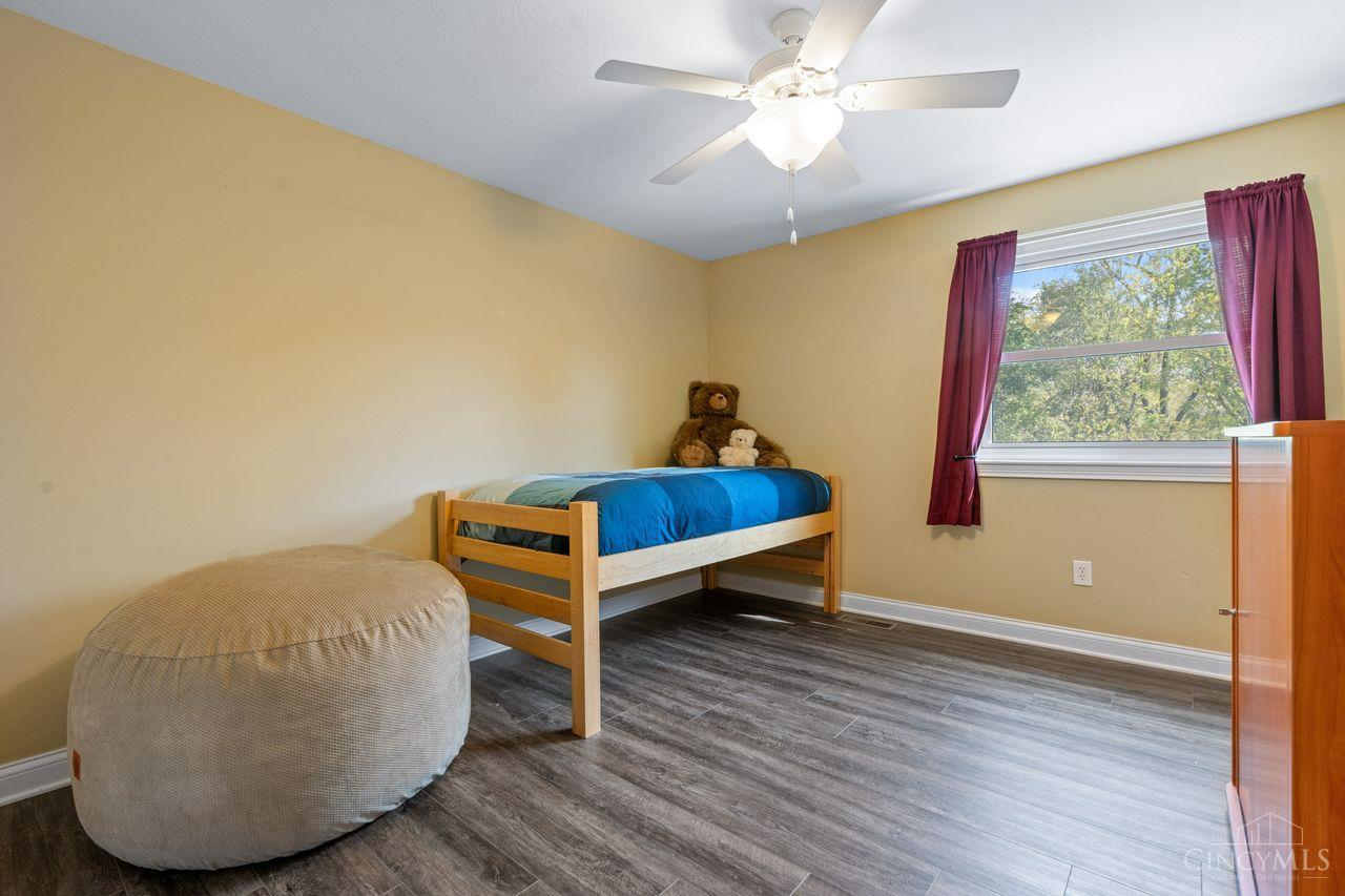 Hamilton Twp, Ohio, 45039, United States, 5 Bedrooms Bedrooms, ,4 BathroomsBathrooms,Residential,For Sale,1989607