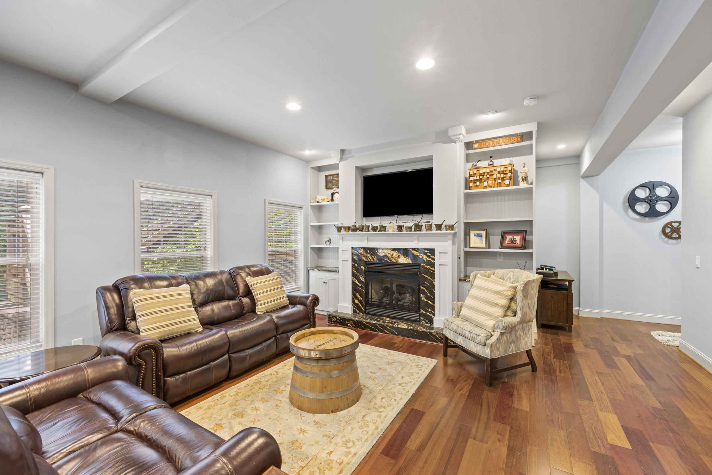 Georgetown, Kentucky, 40324, United States, 5 Bedrooms Bedrooms, ,5 BathroomsBathrooms,Residential,For Sale,1925137