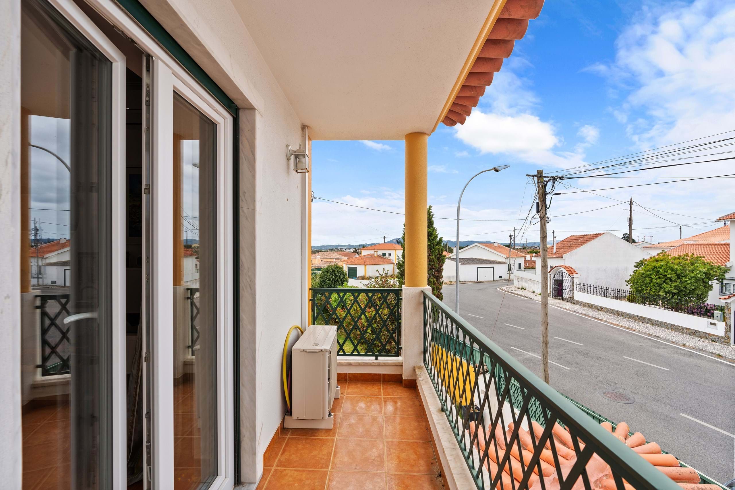 Sintra, Lisbon, 2705-8441, PT, 3 Bedrooms Bedrooms, ,3 BathroomsBathrooms,Residential,For Sale,1897650