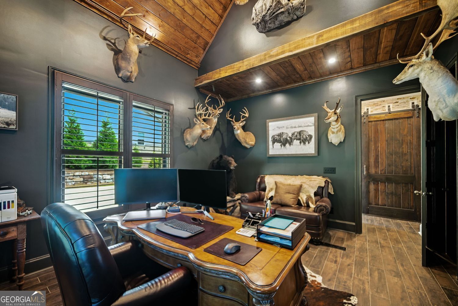 Gainesville, Georgia, 30506, United States, 6 Bedrooms Bedrooms, ,6 BathroomsBathrooms,Residential,For Sale,1913058
