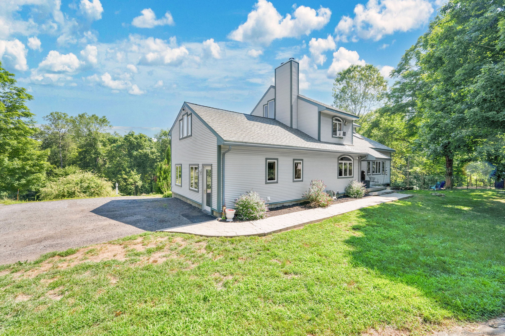 Marlborough, Connecticut, 06447, United States, 4 Bedrooms Bedrooms, ,4 BathroomsBathrooms,Residential,For Sale,1907701