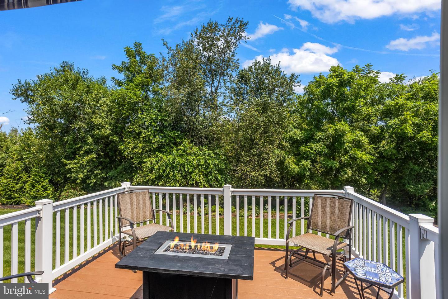 Mechanicsburg, Pennsylvania, 17055, United States, 2 Bedrooms Bedrooms, ,2 BathroomsBathrooms,Residential,For Sale,1993400