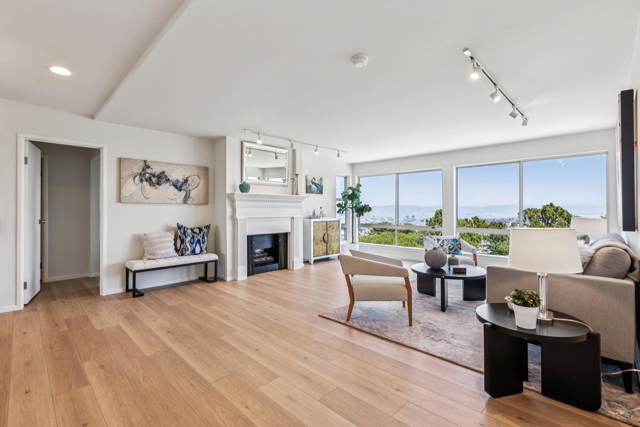  Top floor panoramic view remodeled condo - 物件實景