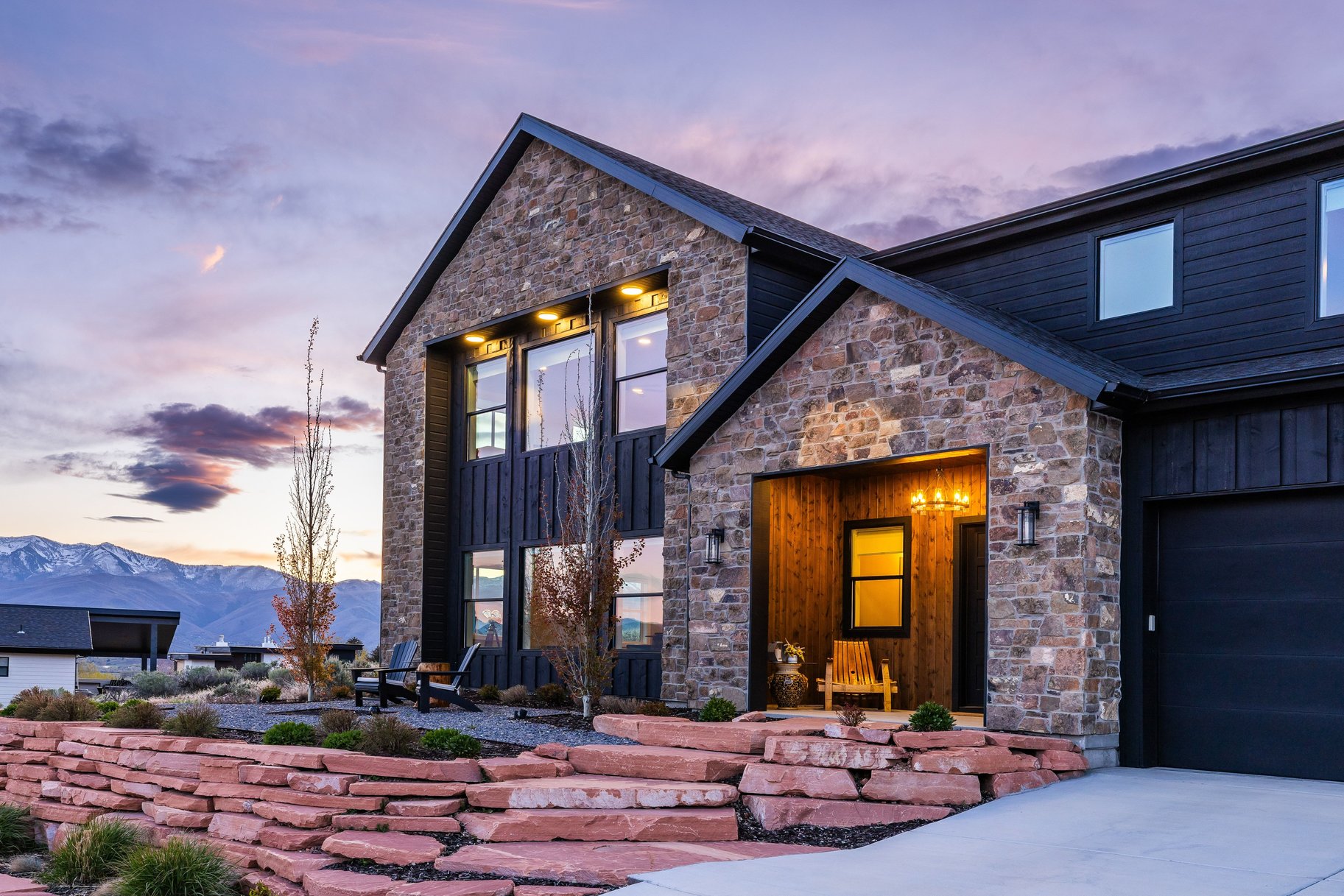  Mountain & Lake Views, Two-Island Chef