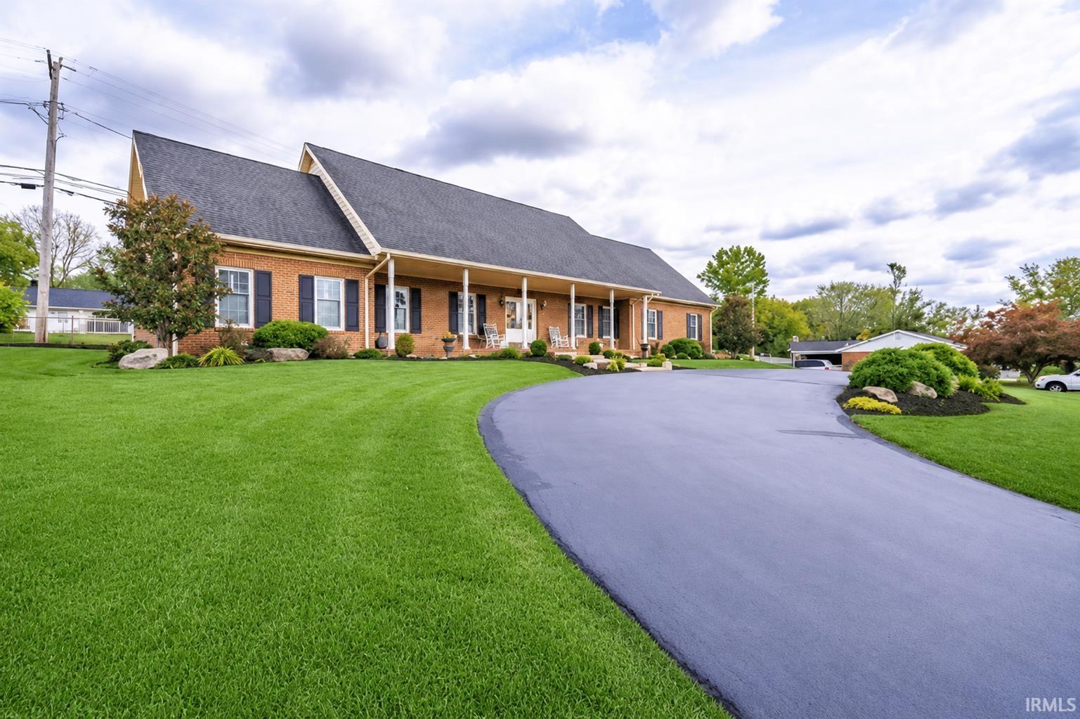 Washington Ave, Boonville, IN 47601 #1