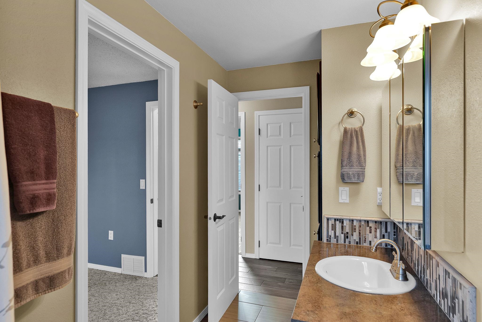 Spokane, Washington, 99216, United States, 4 Bedrooms Bedrooms, ,2 BathroomsBathrooms,Residential,For Sale,2005224