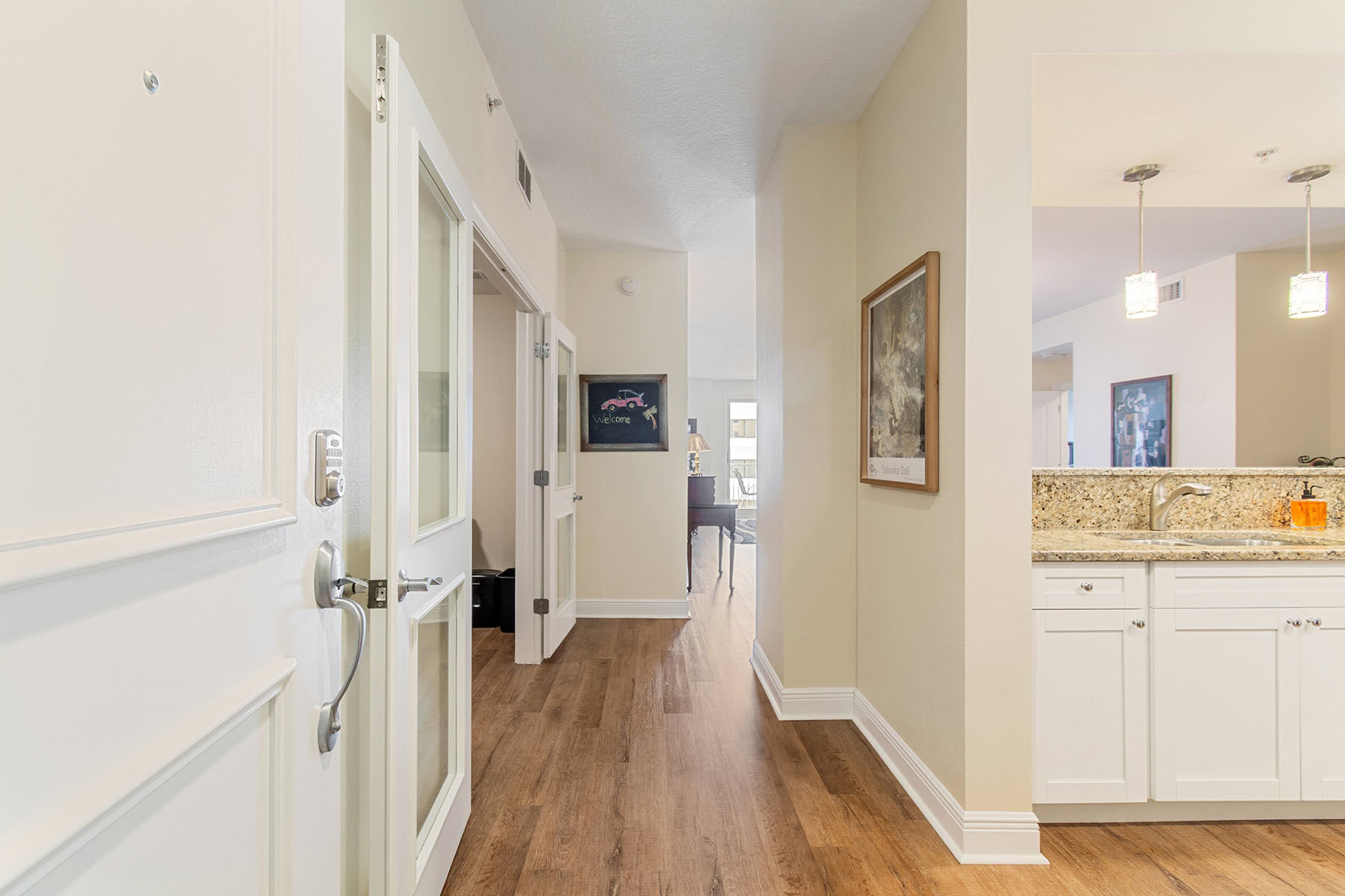  STATION SQUARE CONDO - 物件實景