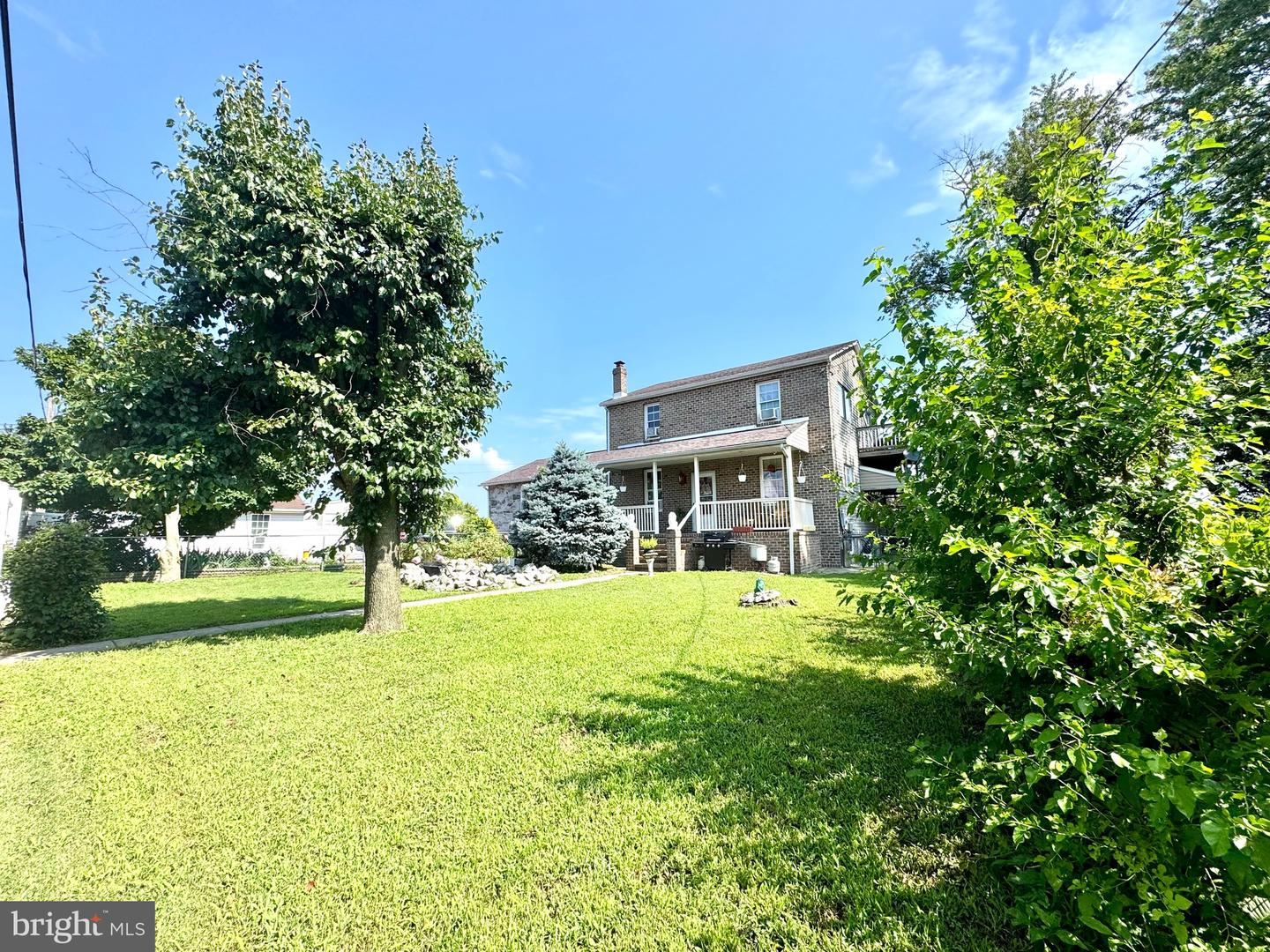 Dundalk, Maryland, 21222, United States, 3 Bedrooms Bedrooms, ,4 BathroomsBathrooms,Residential,For Sale,1906595
