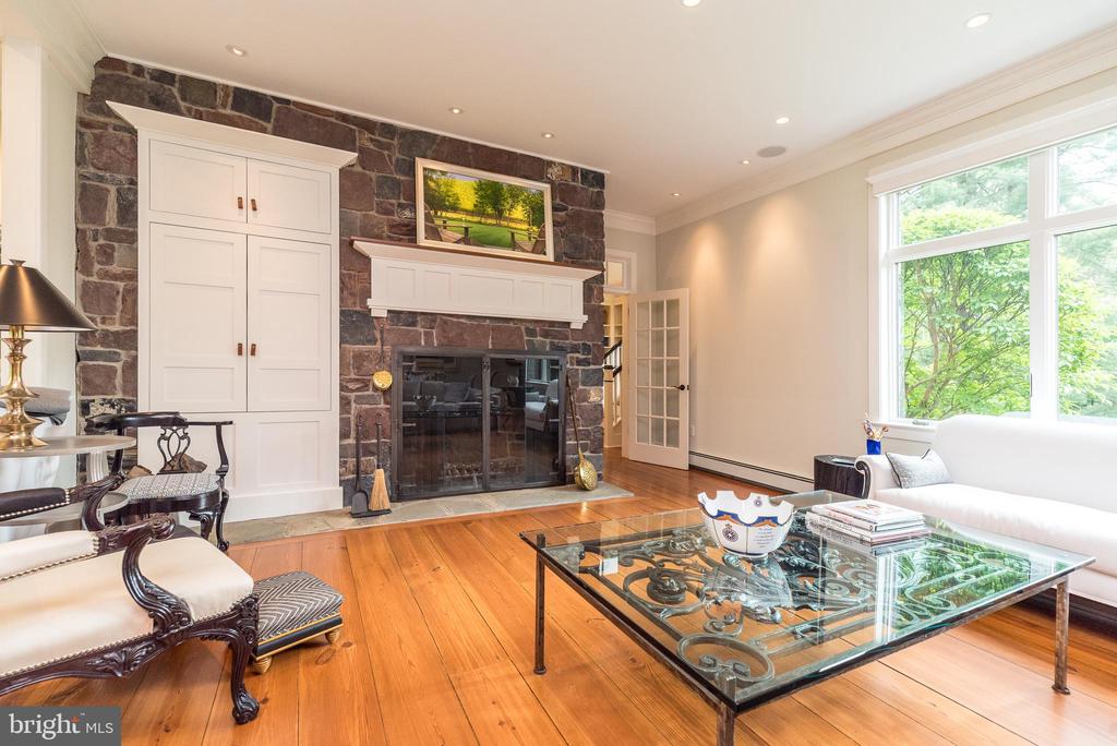 Point Pleasant, Pennsylvania, 18950, United States, 4 Bedrooms Bedrooms, ,6 BathroomsBathrooms,Residential,For Sale,1794565